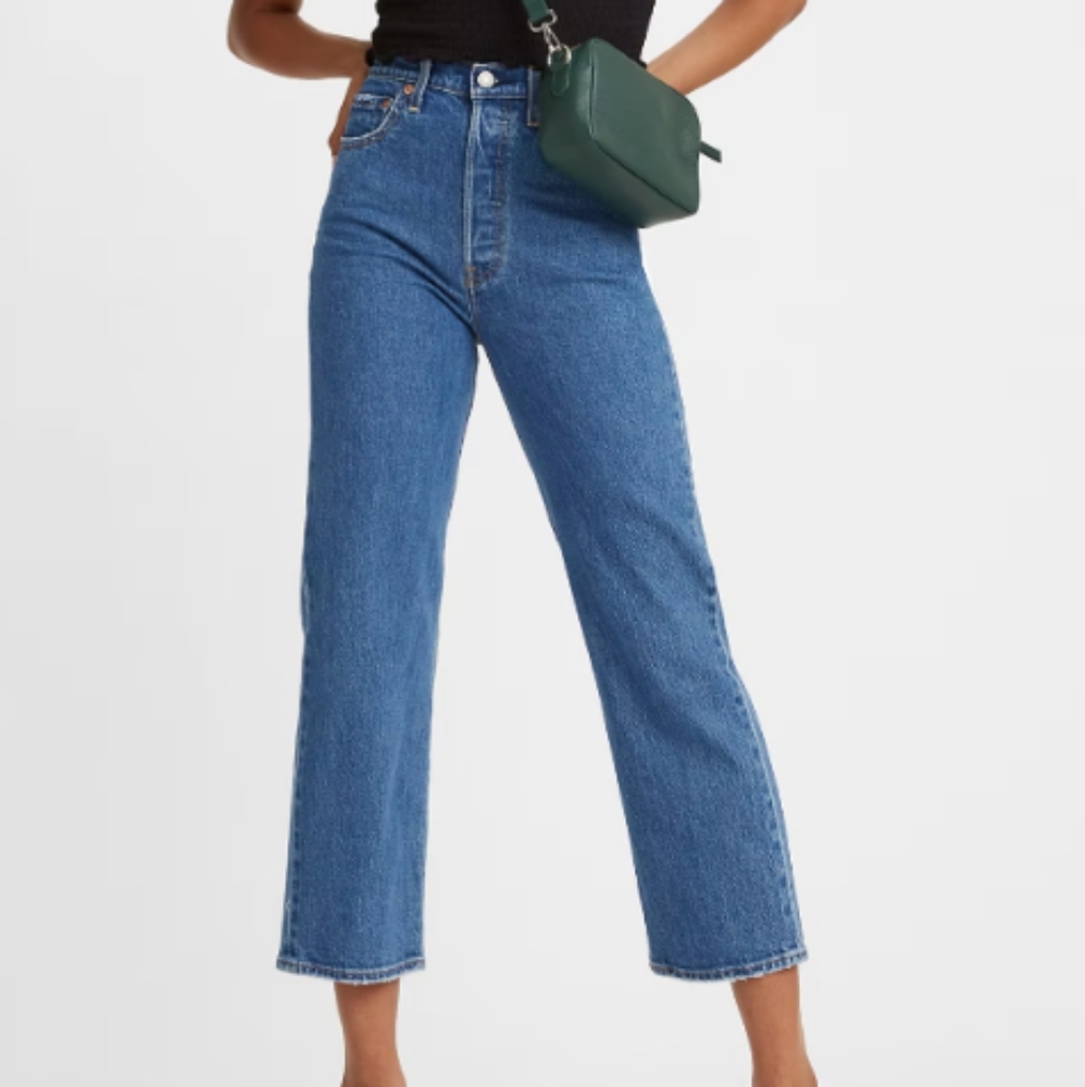 New Levi's Rib cage Straight Ankle Jeans 26 x 27 Medium wash